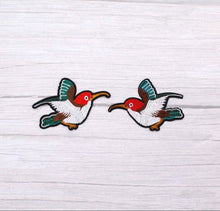 Load image into Gallery viewer, Humming Bird Applique Patch
