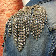 Load image into Gallery viewer, Epaulets Handmade  Studs Diamond Shoulder Pad Decoration
