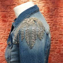 Load image into Gallery viewer, Epaulets Handmade  Studs Diamond Shoulder Pad Decoration
