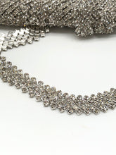 Load image into Gallery viewer, Diamond Rhinestone  Hand Sew Chain Trimming
